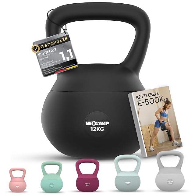 NEOLYMP schwarze Soft-Kettlebell mit 12KG beschriftet, ein TESTSIEGEL24-Anhänger am Griff und fünf Pastellgrößen darunter